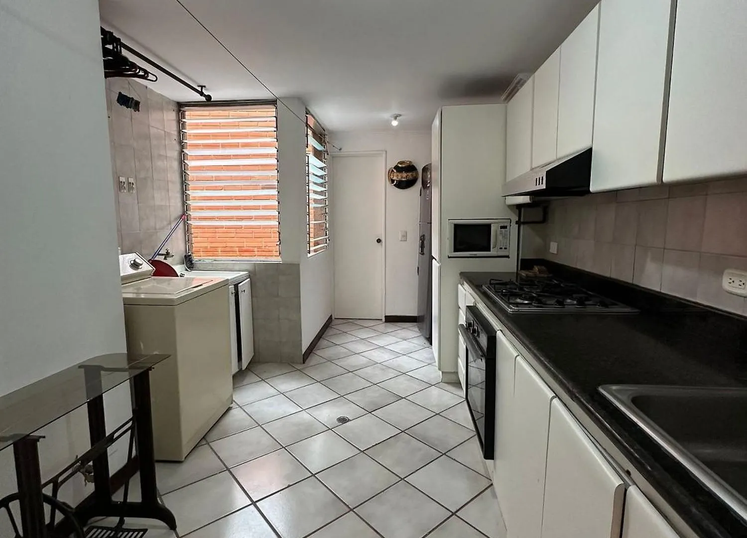 Espacioso Apartamento En El Corazon De Medellin Apartment