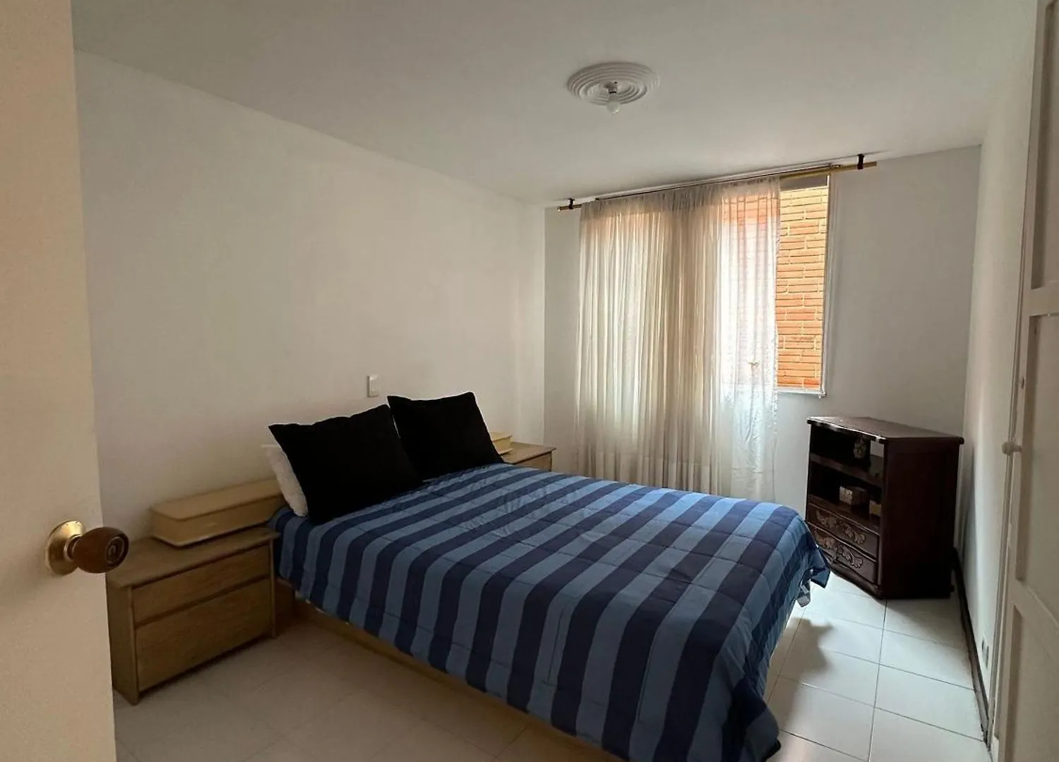 Espacioso Apartamento En El Corazon De Medellin 0*,